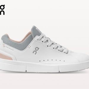 On-Running ‘The Roger’ Sneakers, Size 9